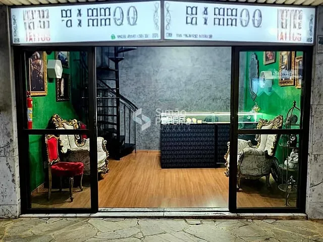 Loja à venda, no bairro Centro em Juiz de Fora