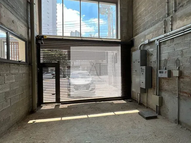 Loja com 250m², à venda ou para alugar, no bairro Vila Romana em São Paulo