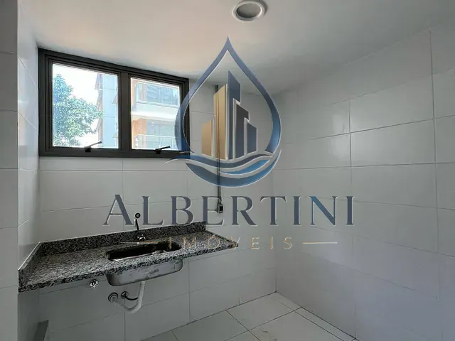 Loja com 250m², à venda ou para alugar, no bairro Vila Romana em São Paulo