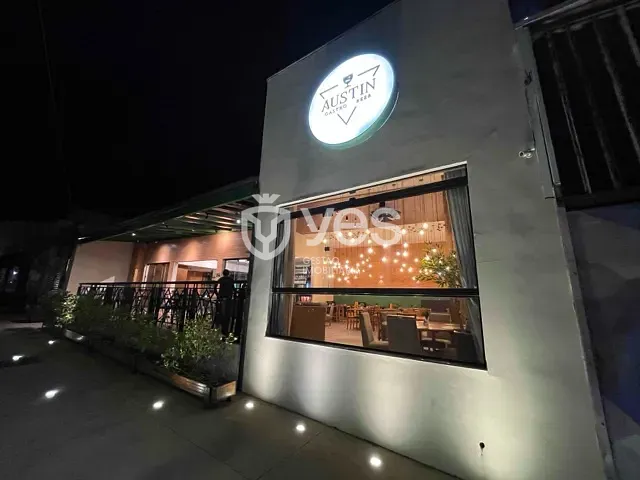 Loja com 470m², à venda, no bairro Centro em Araxá