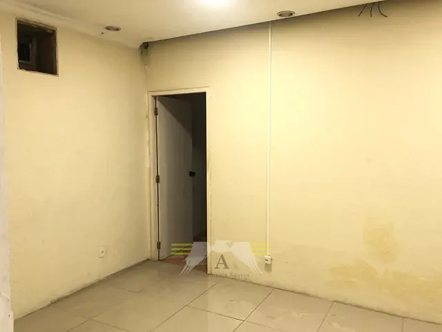 Loja para alugar, no bairro República em São Paulo