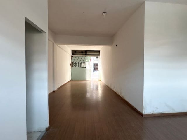 Loja para alugar, no bairro Bairu em Juiz de Fora