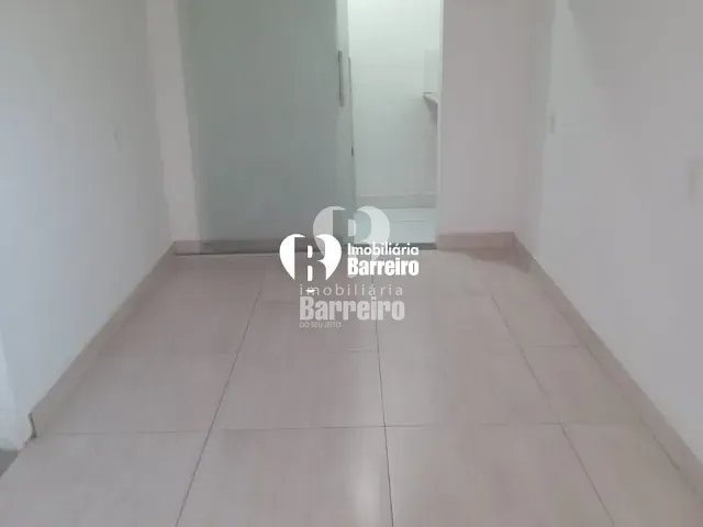 Loja com 25m², para alugar, no bairro Barreiro em Belo Horizonte