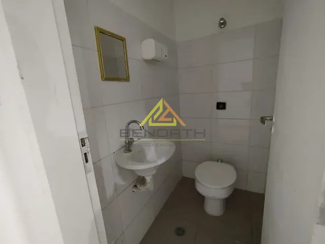 Loja com 74m², para alugar, no bairro Centro em São Paulo