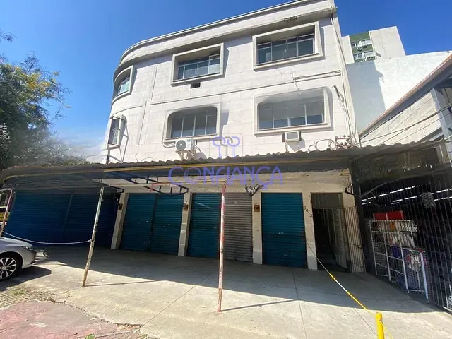 Loja com 380m², para alugar, no bairro Campo Grande em Rio de Janeiro