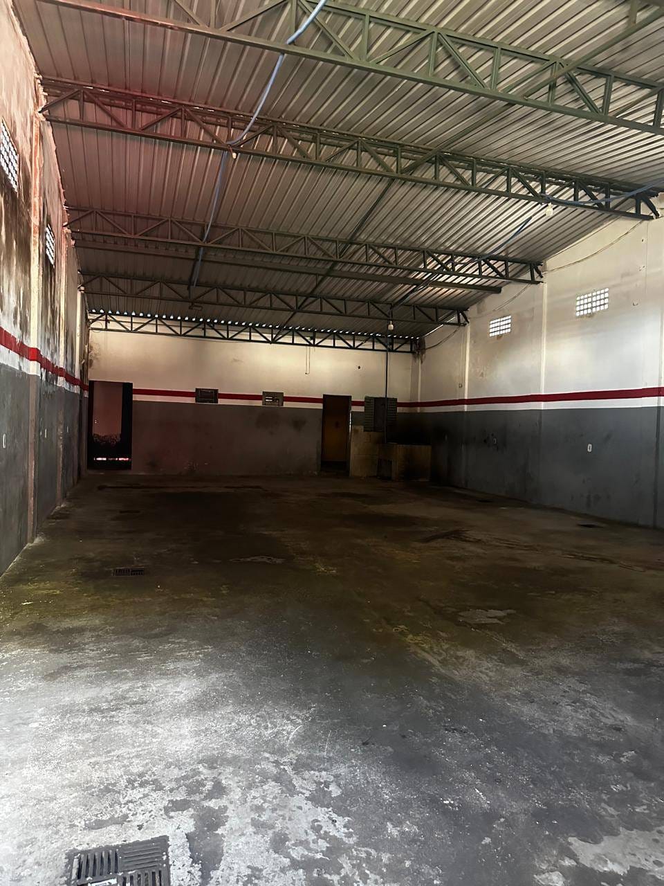 Loja-Salão, 200 m² - Foto 3