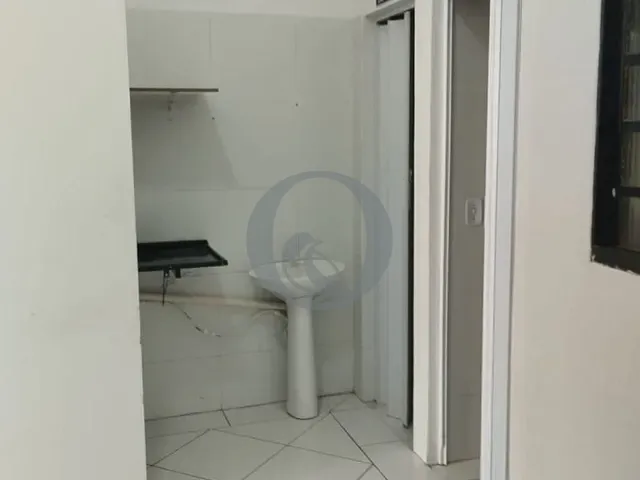 Loja com 70m², para alugar, no bairro Jardim das Cerejeiras em Atibaia