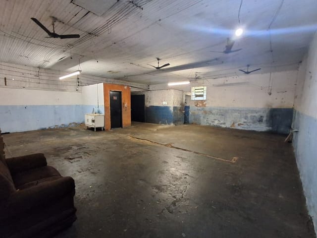 Loja com 130m², para alugar, no bairro Centro em Birigui