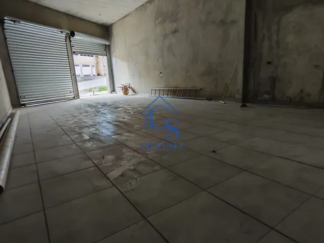 Loja para alugar, no bairro Jardim Myrna em São Paulo