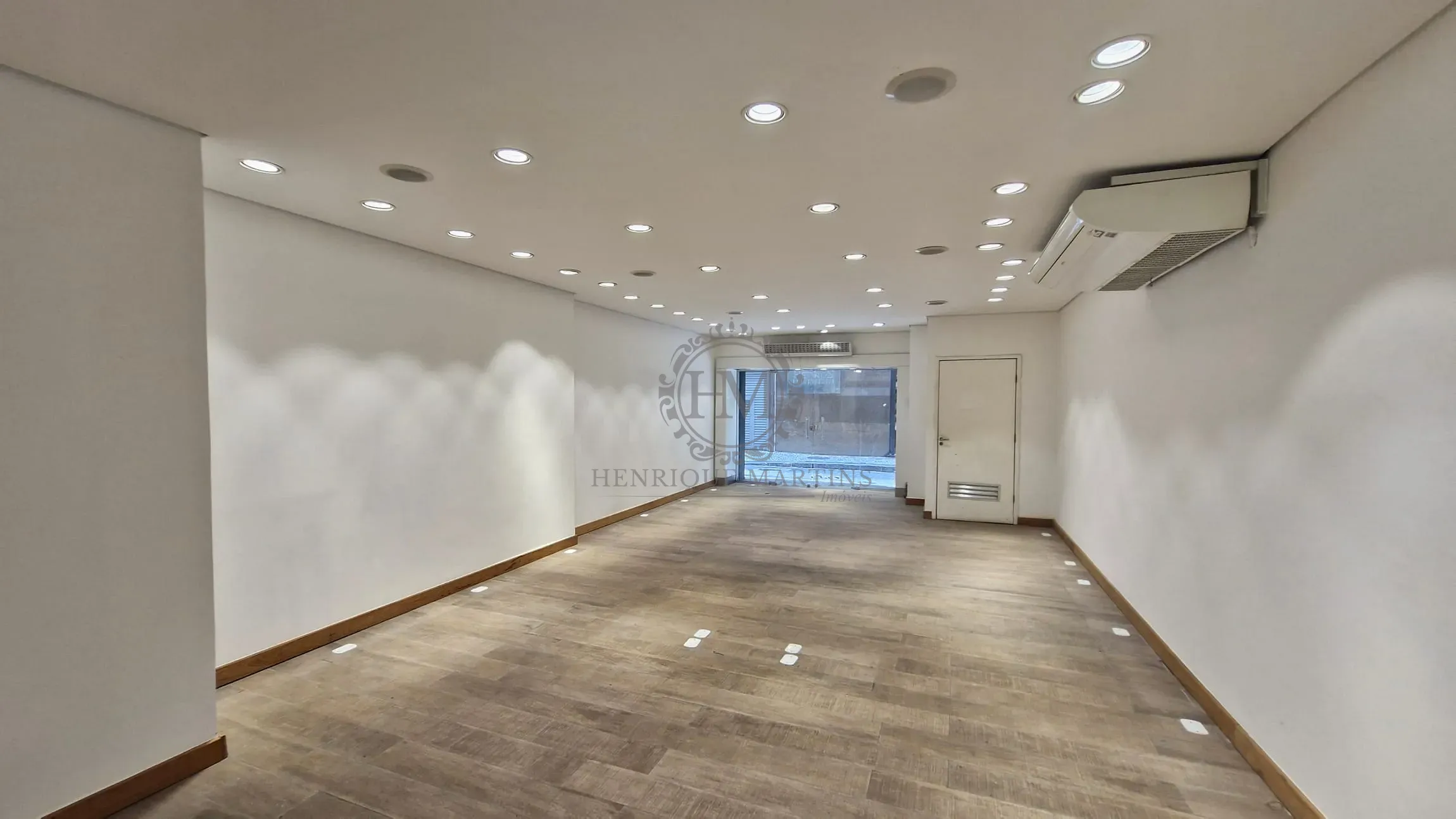 Loja-Salão, 185 m² - Foto 1