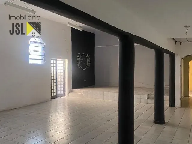 Loja com 259m², à venda, no bairro Jardim Shangri-lá em Caçapava