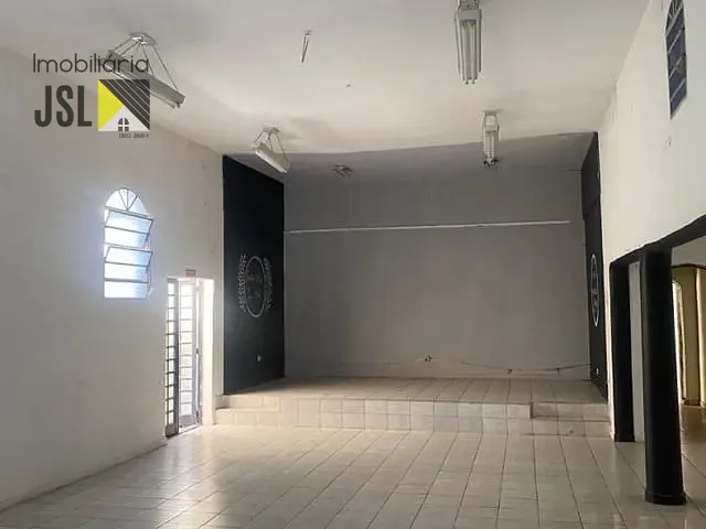 Loja com 259m², à venda, no bairro Jardim Shangri-lá em Caçapava