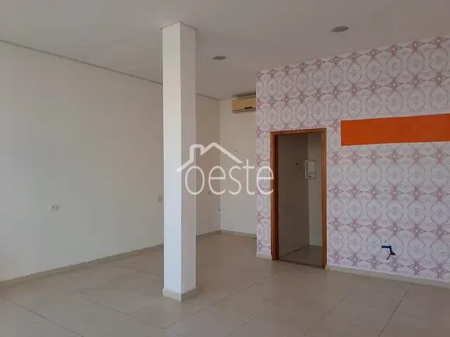 Loja com 42m², para alugar, no bairro Centro em Santa Bárbara D'Oeste