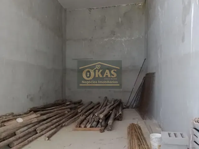 Loja com 384m², para alugar, no bairro Braz Cubas em Mogi das Cruzes