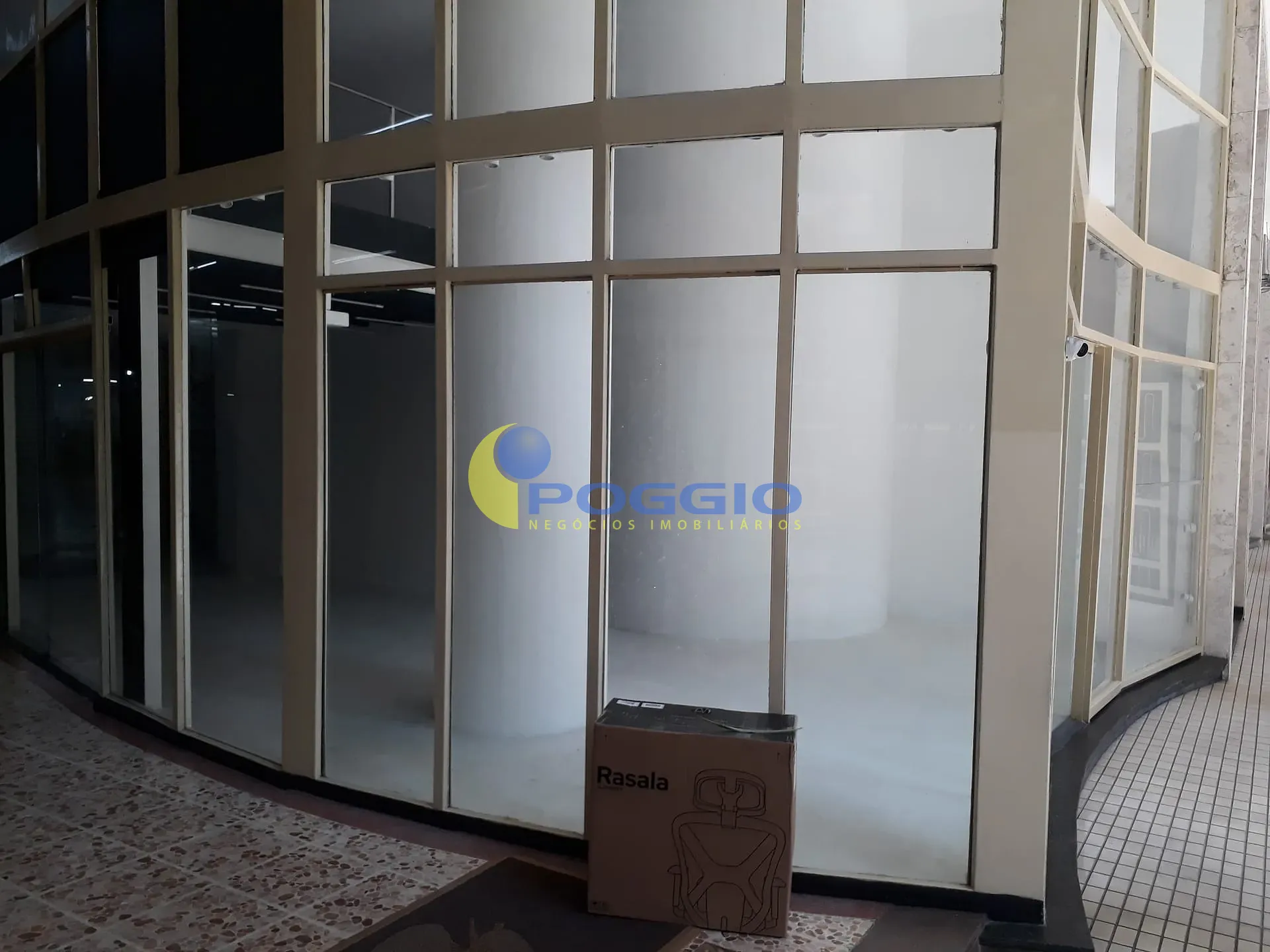 Loja-Salão, 240 m² - Foto 13