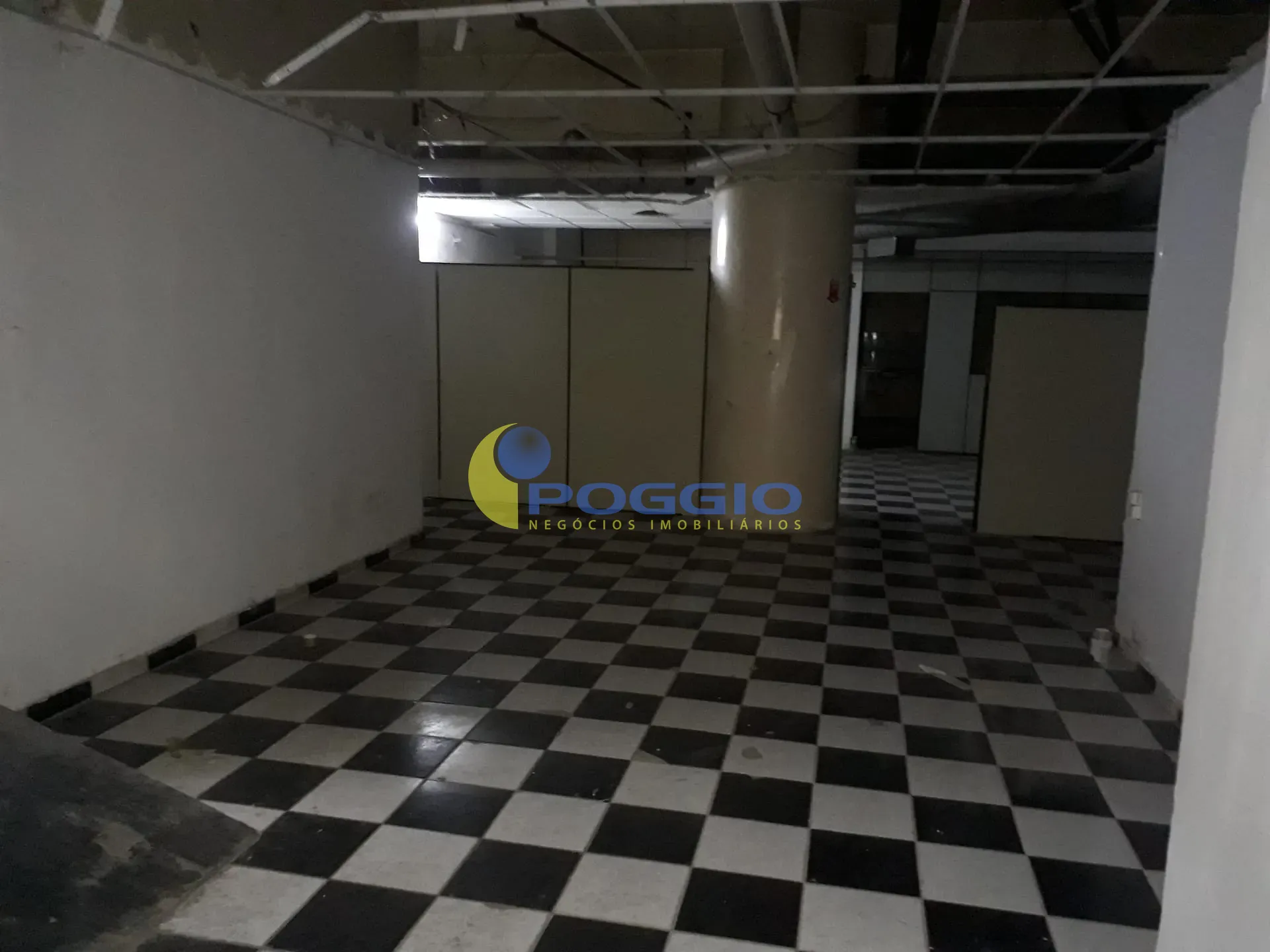 Loja-Salão, 240 m² - Foto 24