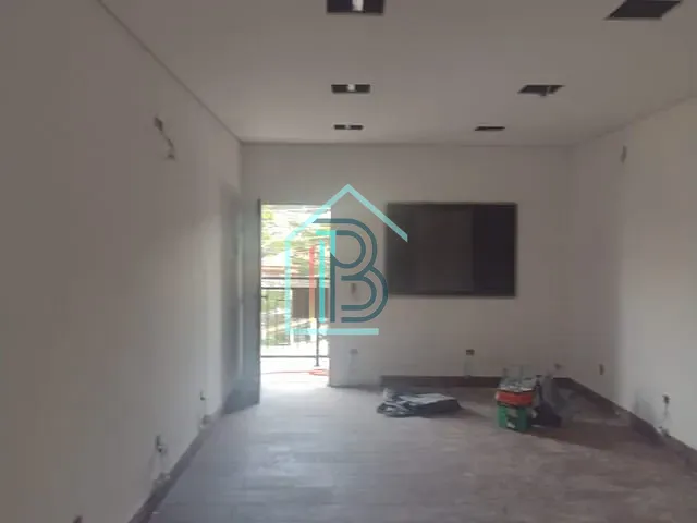Loja com 32m², para alugar, no bairro Vila Progresso em Guarulhos