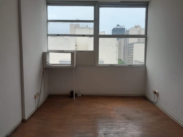 Loja com 45m², à venda, no bairro Centro em Juiz de Fora