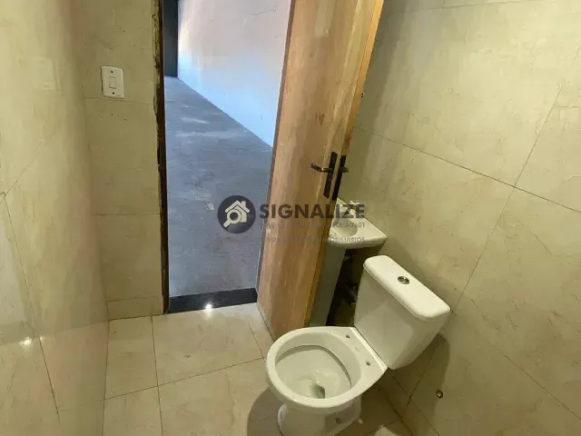 Loja com 180m², para alugar, no bairro Jardim Excelsior em Cabo Frio