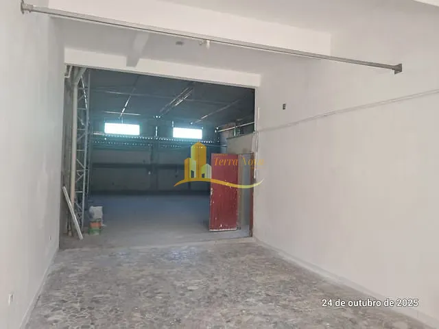 Galpão / Barracão com 250m², para alugar, no bairro Mirim em Praia Grande