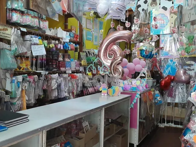 Loja com 54m², à venda ou para alugar, no bairro Centro em Taubaté