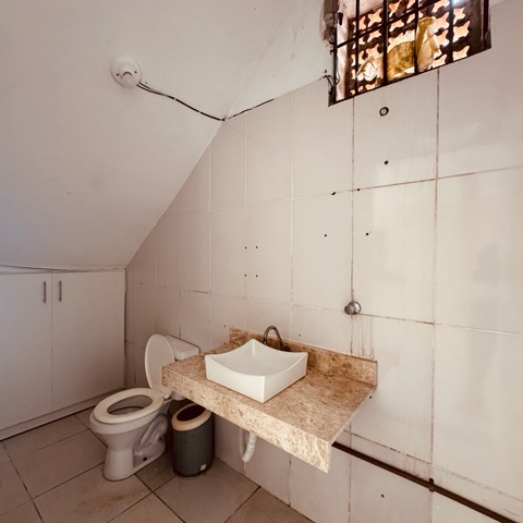 Loja com 70m², para alugar, no bairro Morro do Milagre em São Pedro da Aldeia