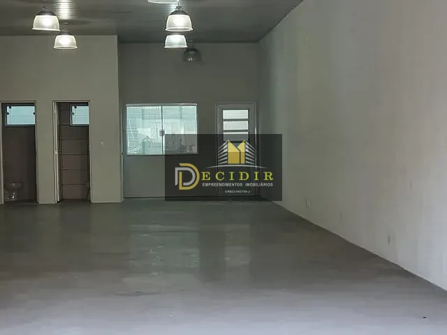 Loja para alugar, no bairro Vila Regente Feijó em São Paulo