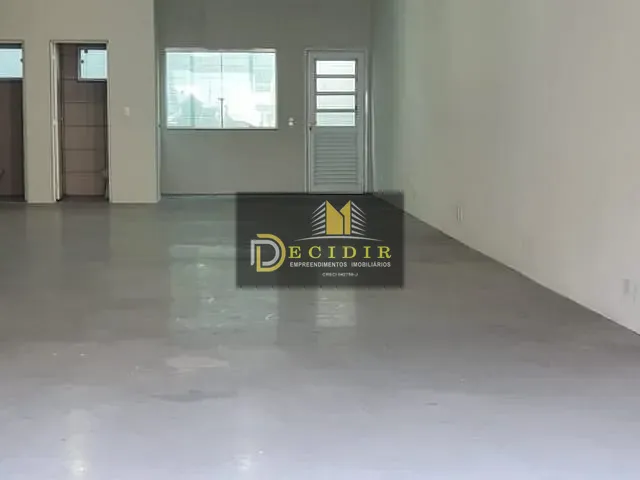 Loja para alugar, no bairro Vila Regente Feijó em São Paulo
