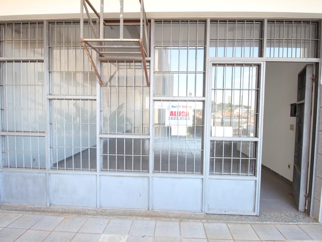 Loja com 120m², para alugar, no bairro Centro em São João da Boa Vista