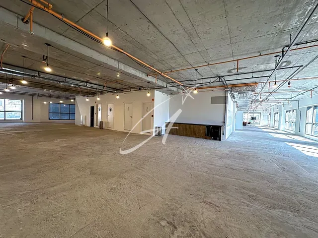 Loja com 344m², à venda ou para alugar, no bairro Vila Gomes Cardim em São Paulo