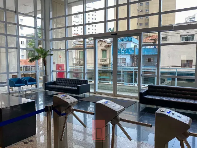 Sala à venda ou para alugar, no bairro Santana em São Paulo