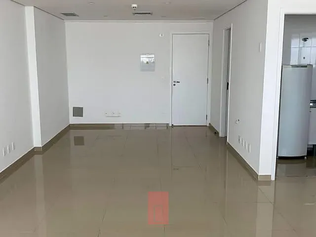 Sala à venda ou para alugar, no bairro Santana em São Paulo