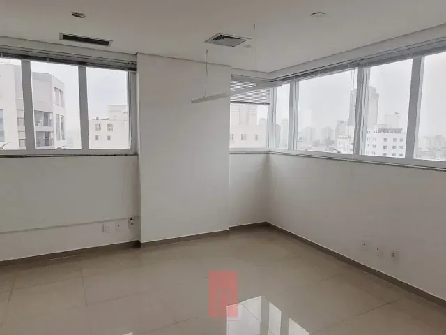 Sala à venda ou para alugar, no bairro Santana em São Paulo
