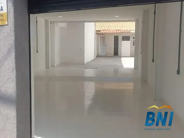 Loja com 108m², para alugar, no bairro INTENDENTE MAGALHAES em Rio de Janeiro