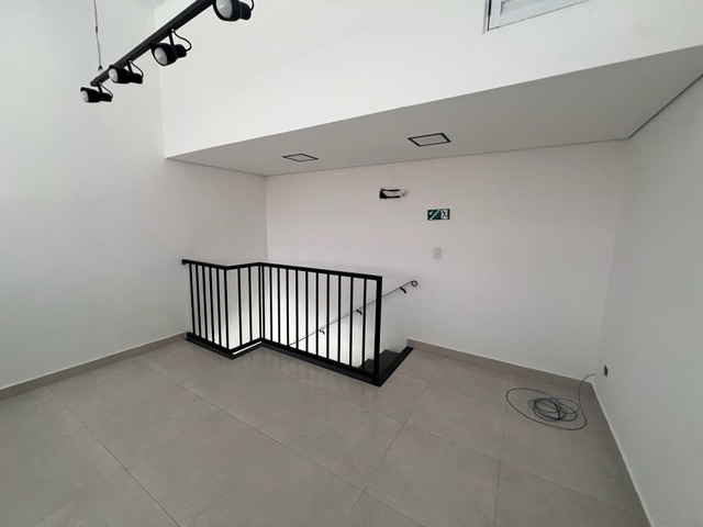 Loja com 63m², para alugar, no bairro Paulicéia em Piracicaba
