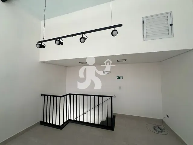 Loja com 63m², para alugar, no bairro Paulicéia em Piracicaba