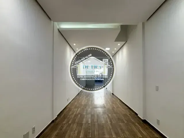 Loja para alugar, no bairro Centro em Juiz de Fora