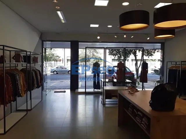 Loja com 250m², à venda, no bairro Centro em Londrina