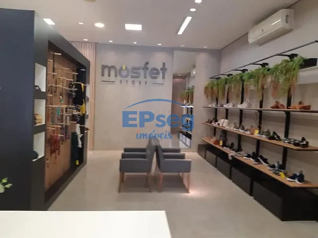 Loja com 250m², à venda, no bairro Centro em Londrina