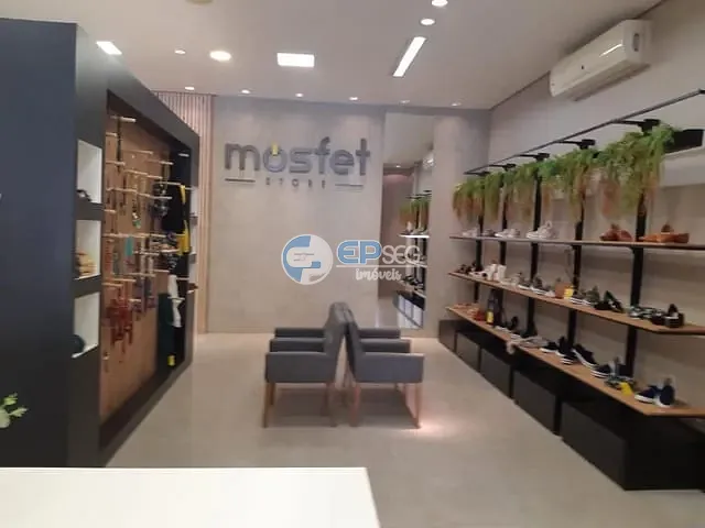 Loja com 250m², à venda, no bairro Centro em Londrina