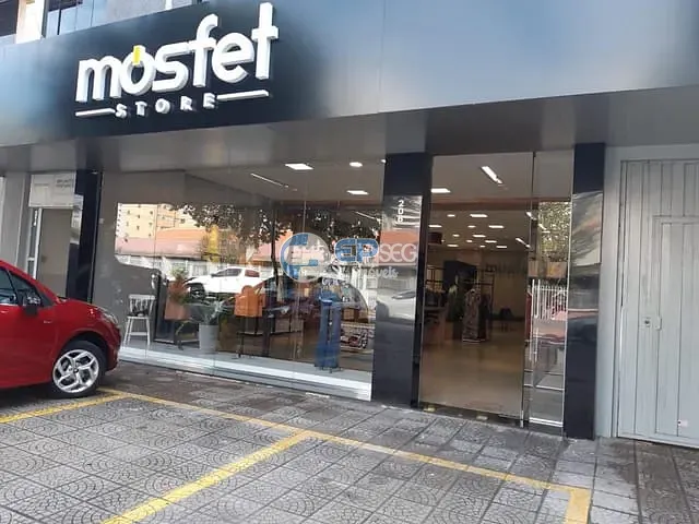 Loja com 250m², à venda, no bairro Centro em Londrina
