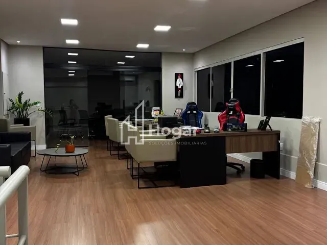 Loja para alugar, no bairro Vila Ipiranga em Londrina