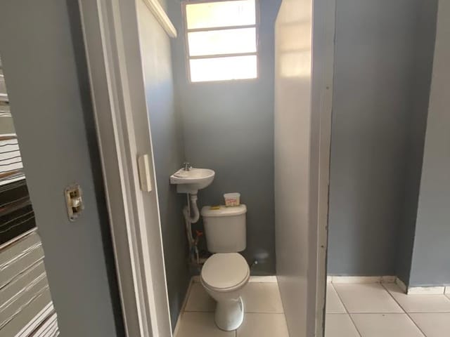 Loja com 30m², para alugar, no bairro Residencial Cosmos em Campinas