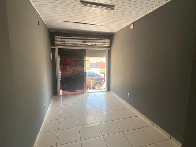 Loja com 30m², para alugar, no bairro Residencial Cosmos em Campinas