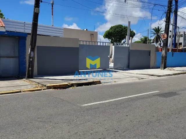 Loja com 420m², para alugar, no bairro Piedade em Jaboatão dos Guararapes