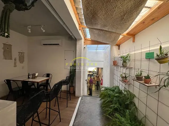 Casa com 390m², à venda, no bairro Itaigara em Salvador