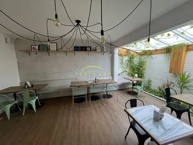 Casa com 390m², à venda, no bairro Itaigara em Salvador