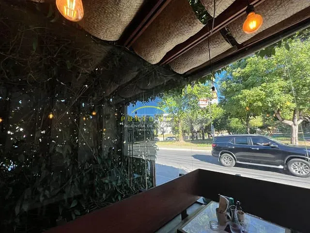 Casa com 390m², à venda, no bairro Itaigara em Salvador