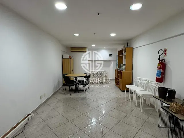 Loja com 64m², à venda ou para alugar, no bairro Barra da Tijuca em Rio de Janeiro