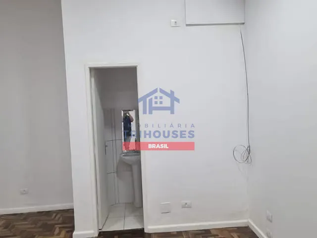 Loja com 70m², à venda, no bairro Centro em Curitiba